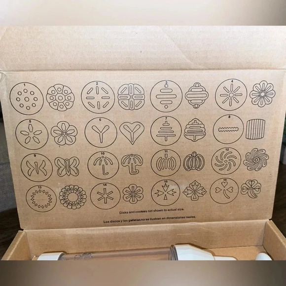 IOB The Pampered Chef PC Cookie Press 1525 17 Piece Set ~ Kitchen Tools - Picture 5 of 8